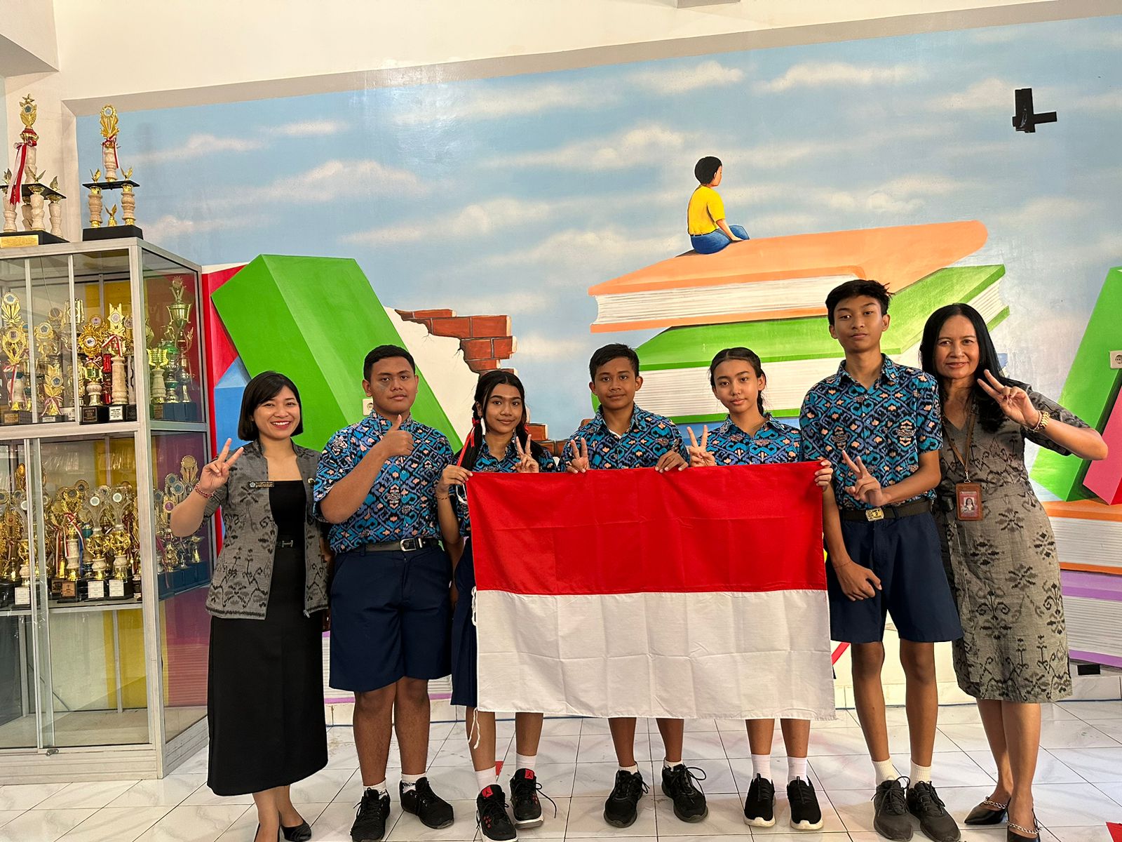 Siswa SMPN 2 Denpasar Raih Medali Emas Indonesia Inventors Day