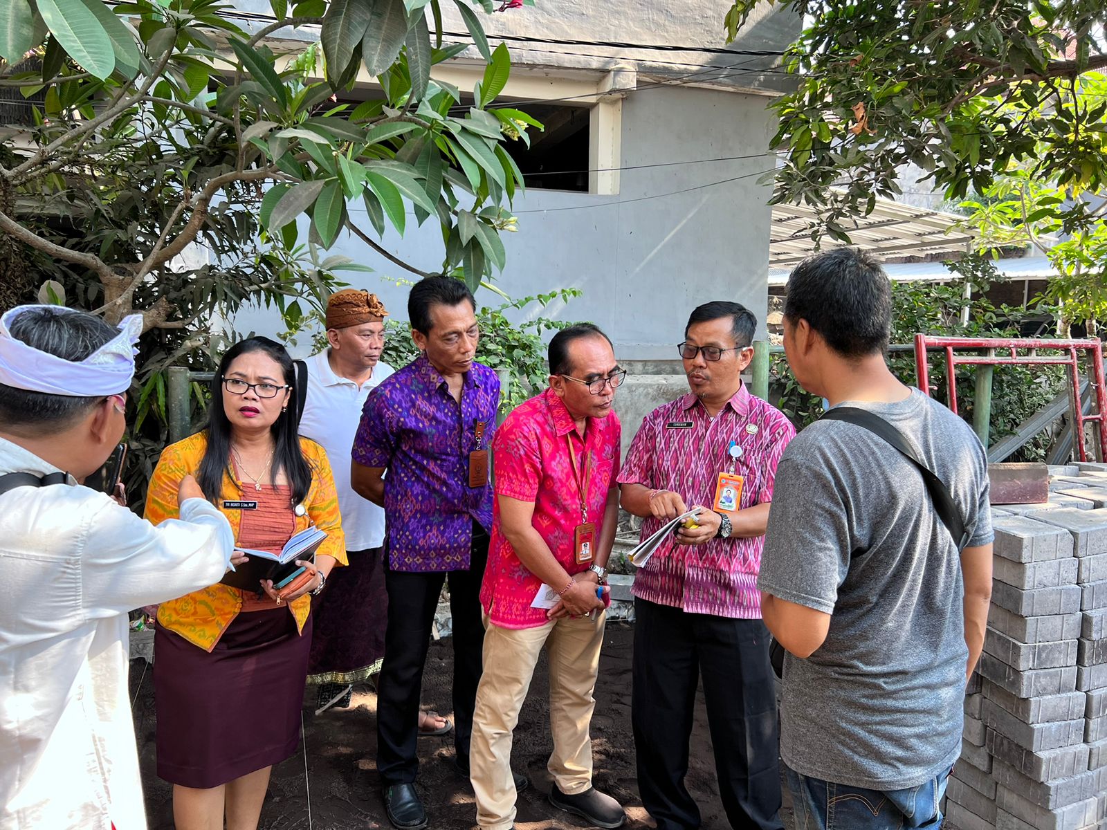 Koordinasi Pembangunan Padmasana SD Negeri 21 Dangin Puri