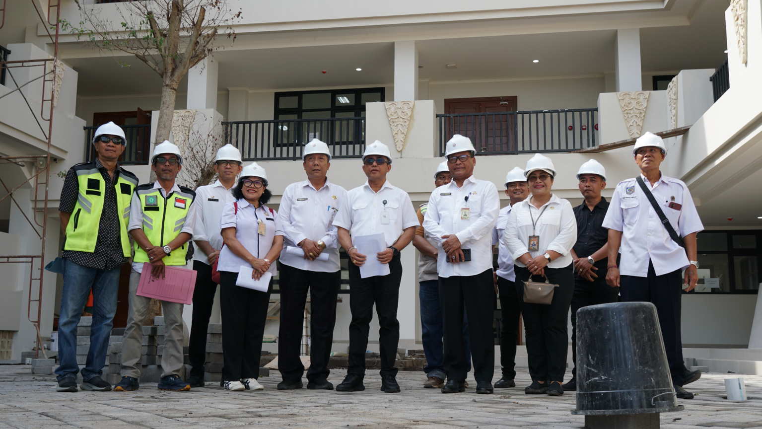 Wali Kota Jaya Negara Tinjau Pembangunan SMPN 17 Denpasar