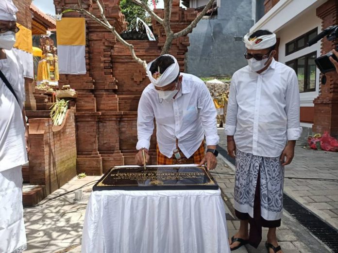 Selesai Dibangun, Digelar Upakara Pemelaspasan dan Mecaru Rsi Gana di SMPN 14 Denpasar