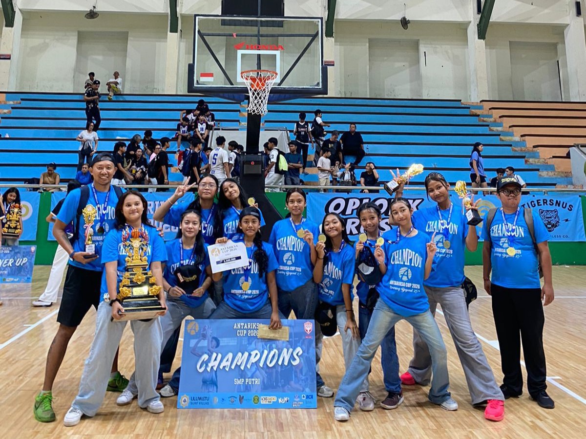 Tim Basket Putri SMPN 8 Denpasar Raih Juara I Antariksa Cup 2026