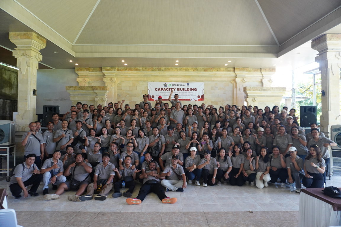 Disdikpora Kota Denpasar Gelar Outbond Pegawai untuk Perkuat Kolaborasi dan Integritas
