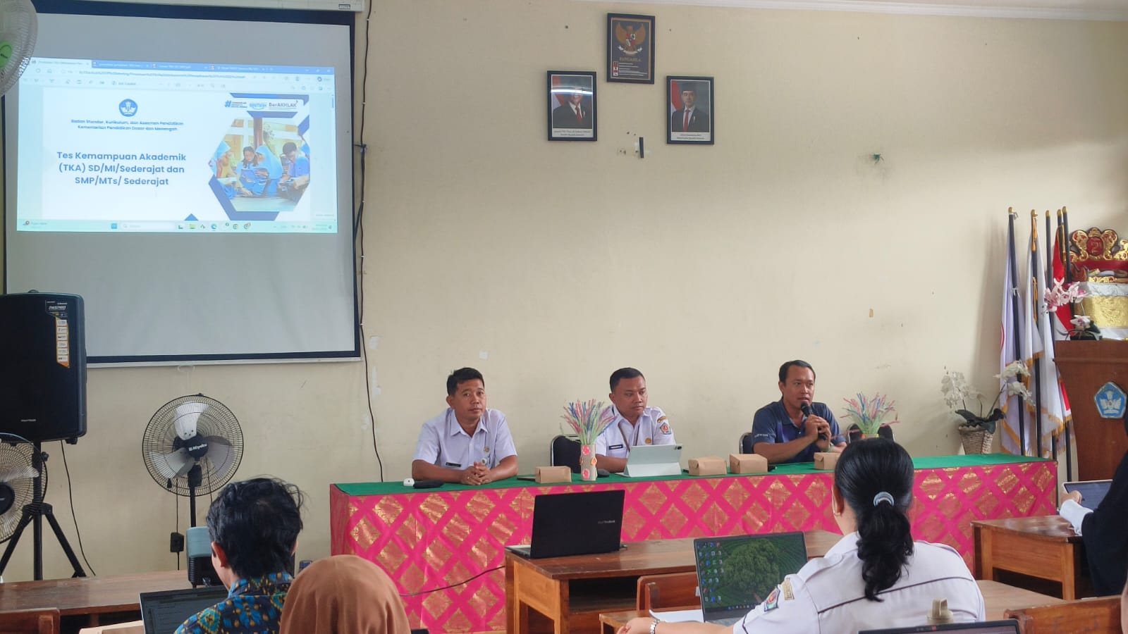 Gambar 2