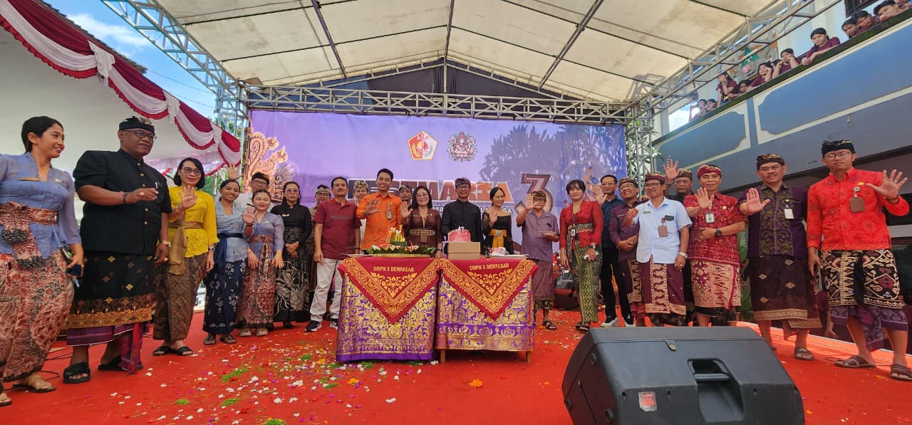 SMPN 5 Denpasar Rayakan HUT ke-47, Gelar FESTMARIA 3