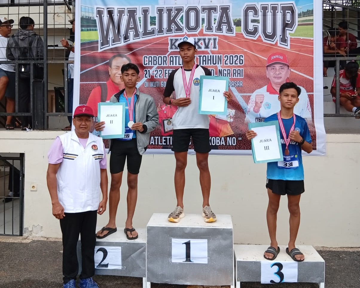 Murid SMPN 8 Denpasar Raih Juara di Wali Kota Cup XVI Cabang Atletik