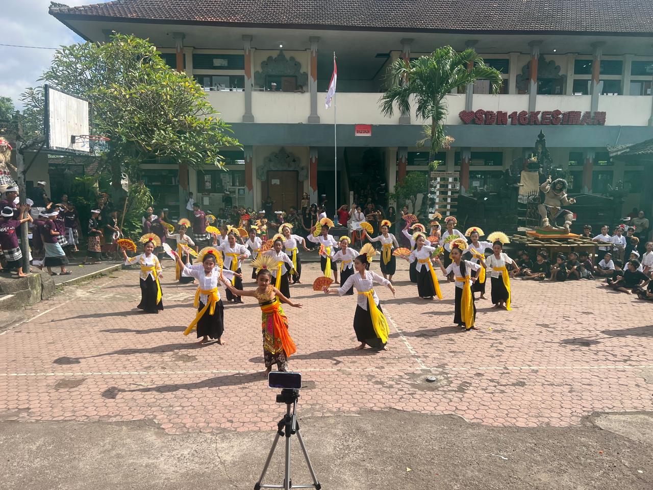 Gambar 2