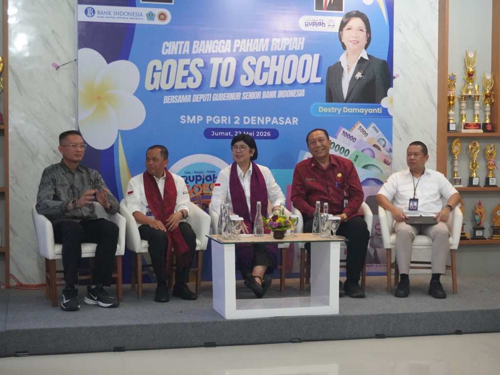  Edukasi Murid SMP PGRI 2 Denpasar Lewat CBP Rupiah Goes to School, Bank Indonesia Tanamkan Cinta Rupiah Sejak Dini