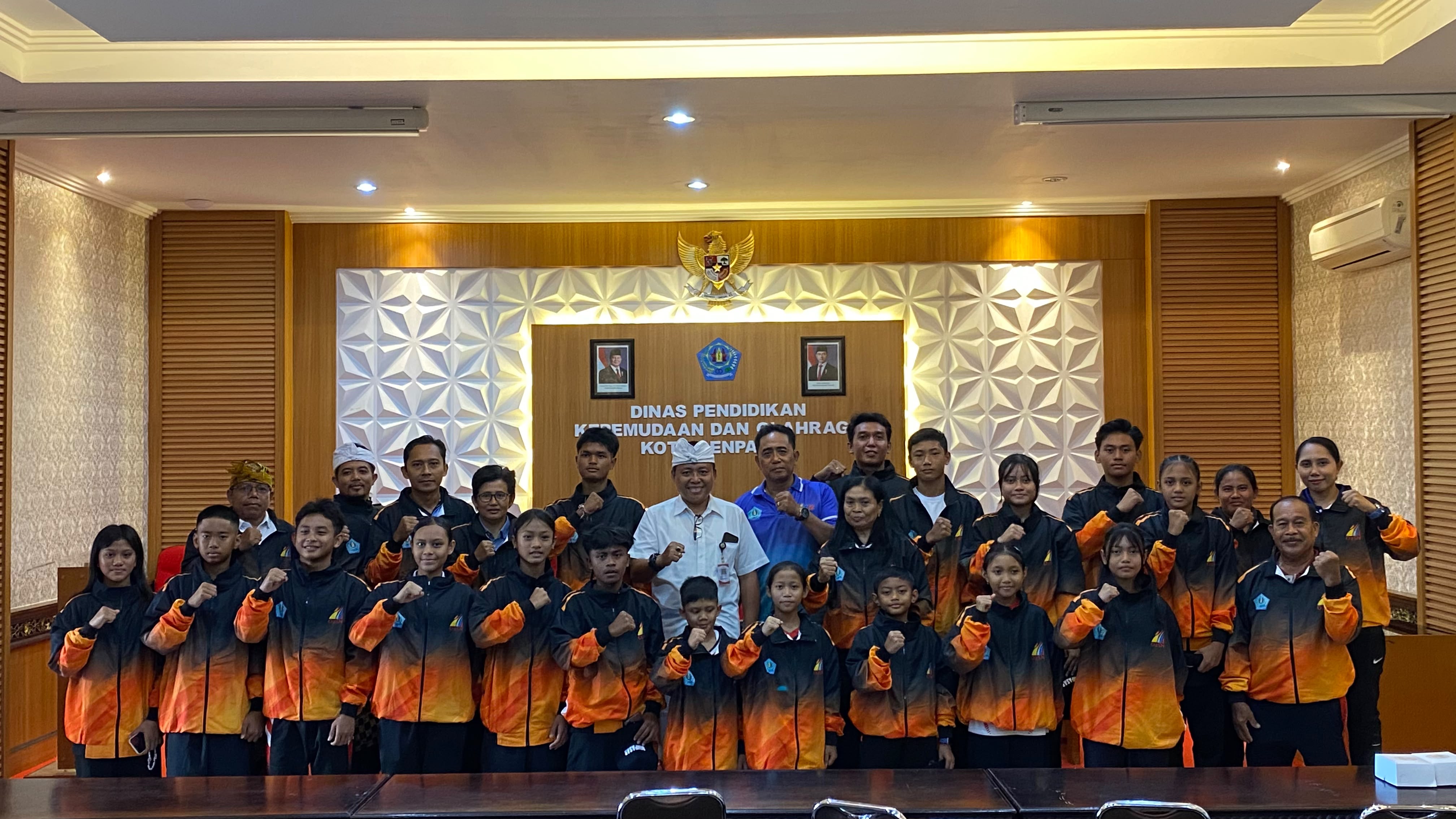 Disdikpora Denpasar Lepas 20 Atlet O2SN 2026, Siap Harumkan Nama Kota di Tingkat Provinsi